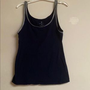 New York & company tank